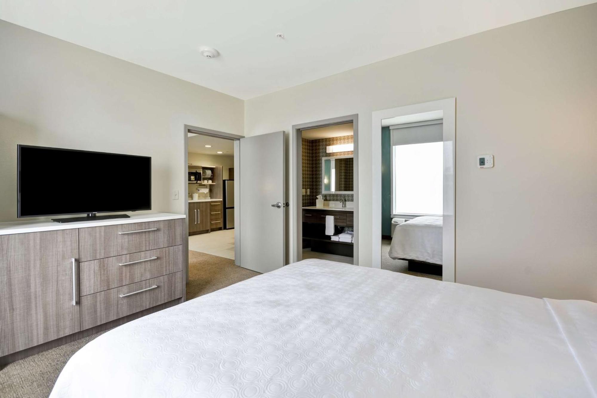 Home2 Suites By Hilton Plymouth Minneapolis Bagian luar foto