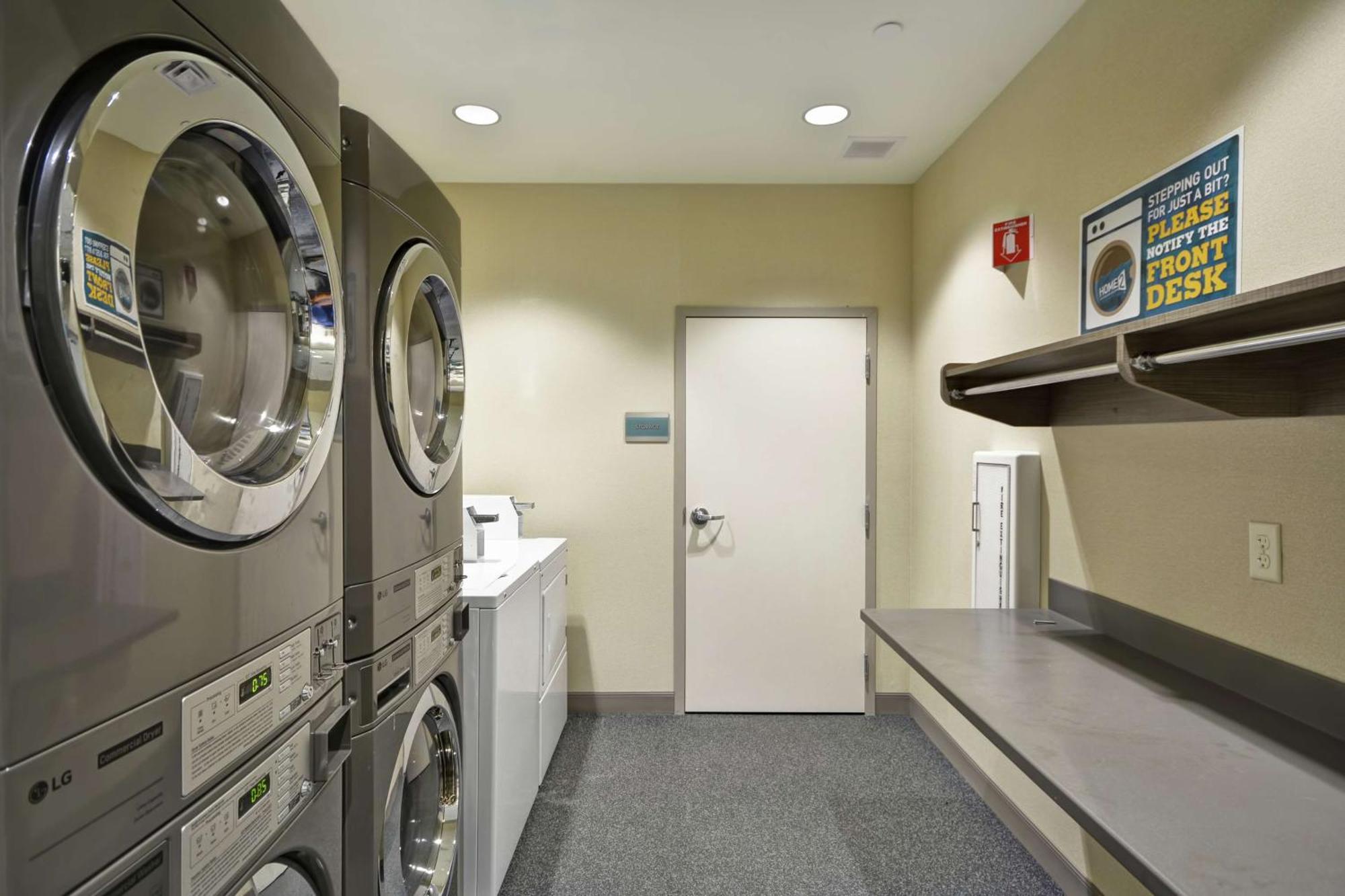 Home2 Suites By Hilton Plymouth Minneapolis Bagian luar foto
