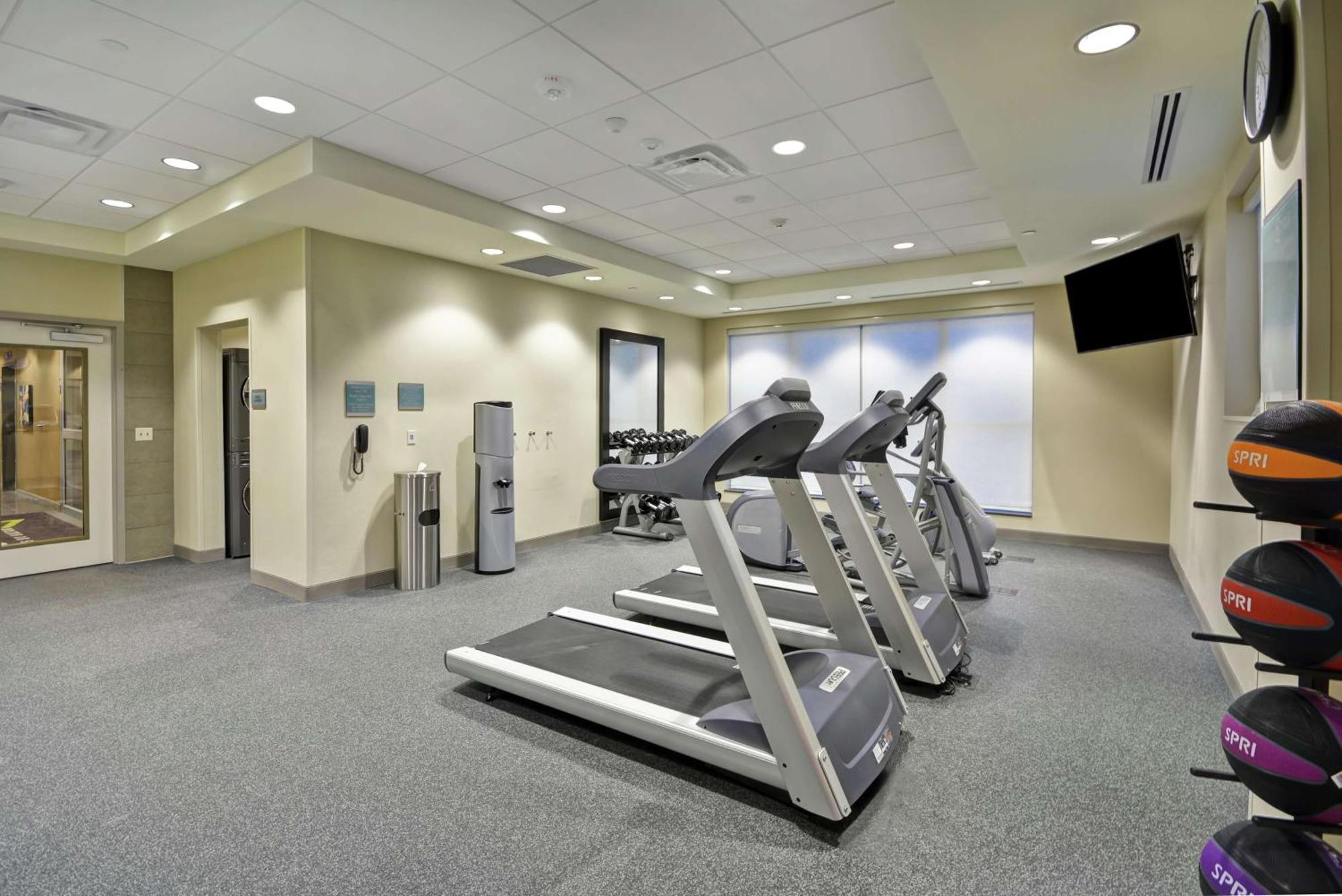 Home2 Suites By Hilton Plymouth Minneapolis Bagian luar foto