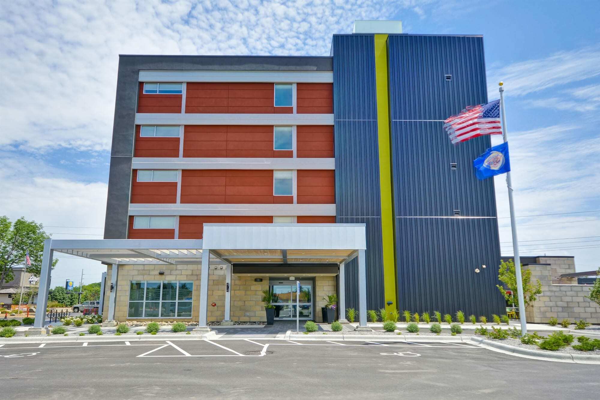 Home2 Suites By Hilton Plymouth Minneapolis Bagian luar foto