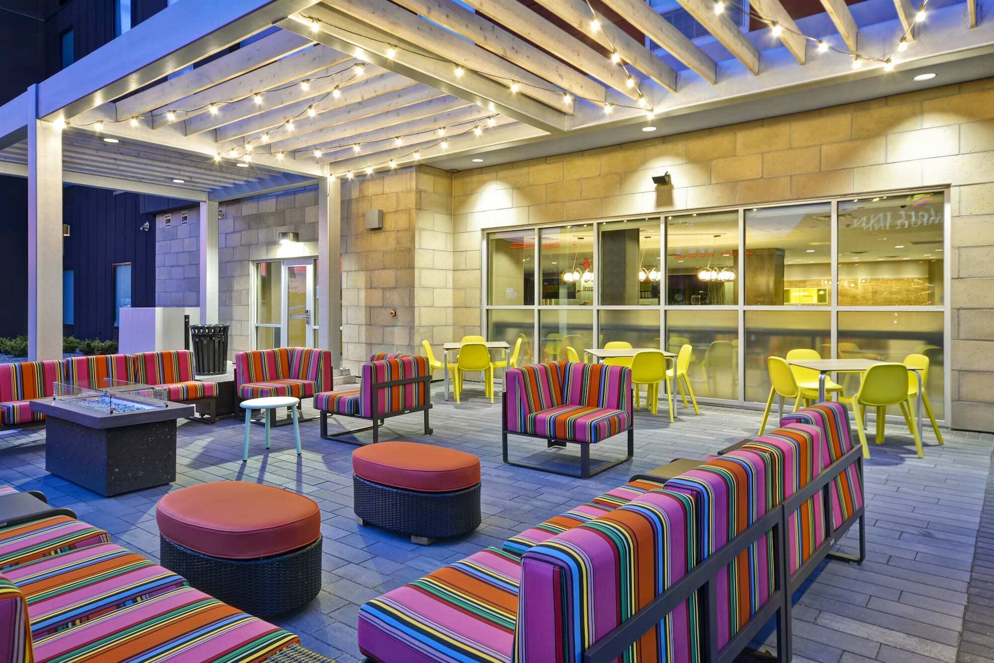 Home2 Suites By Hilton Plymouth Minneapolis Bagian luar foto